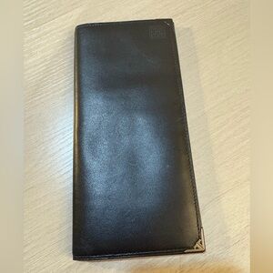 Givenchy Black Leather wallet, excellent condition‎